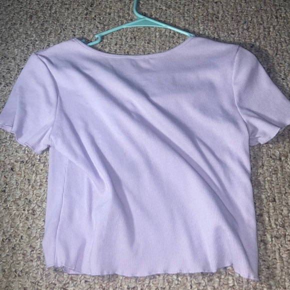 Lilac ruffled crops top - Picture 2 of 2